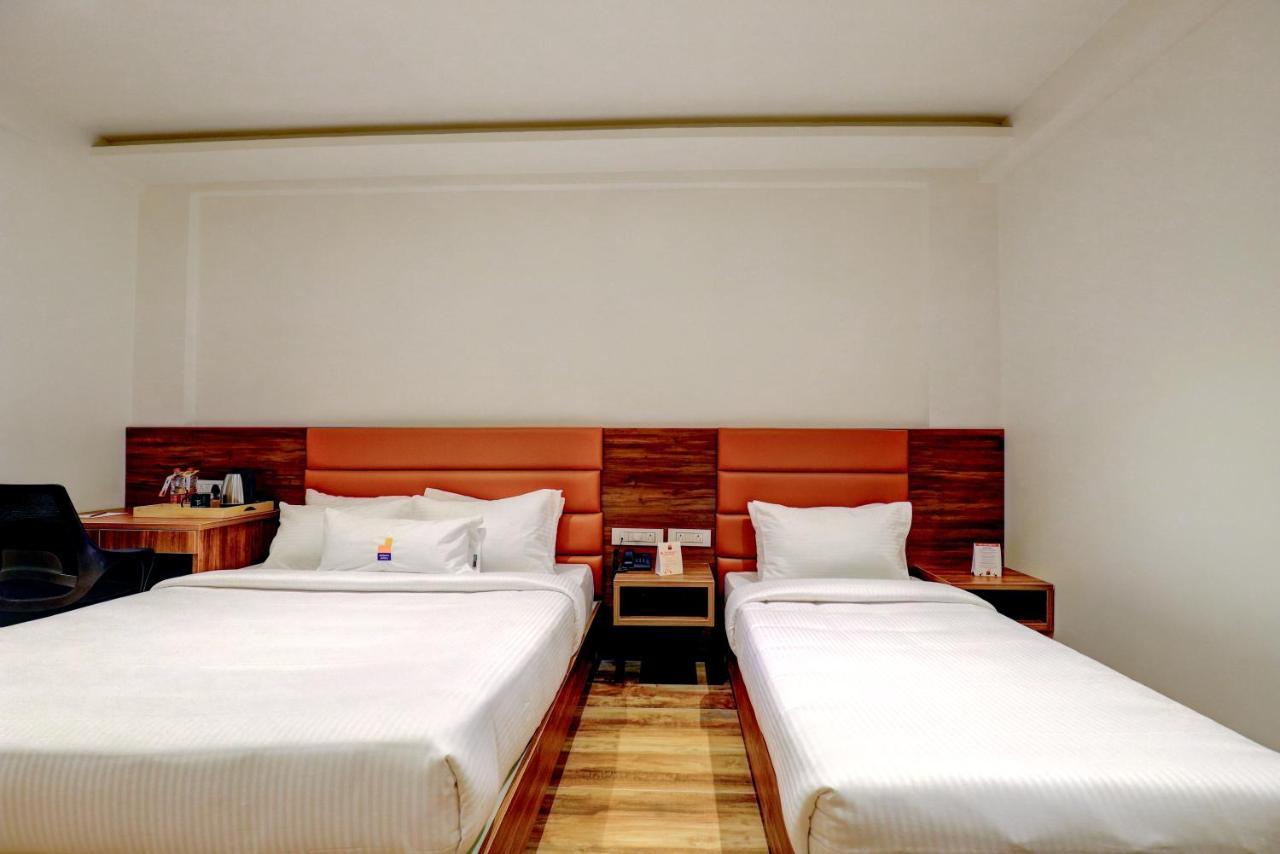 Myspace Triton Suites Bangalore Luaran gambar