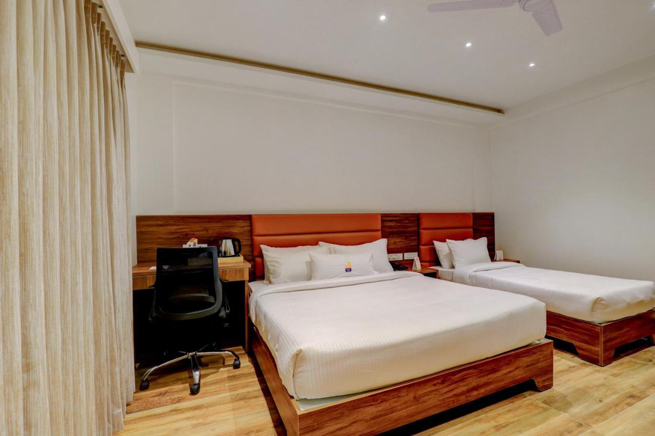 Myspace Triton Suites Bangalore Luaran gambar